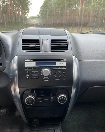 Suzuki SX4 cena 23000 przebieg: 213500, rok produkcji 2010 z Warszawa małe 121